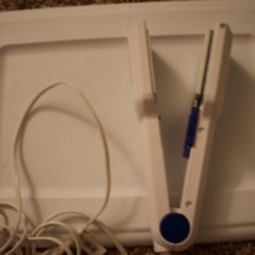 Conair Straightener